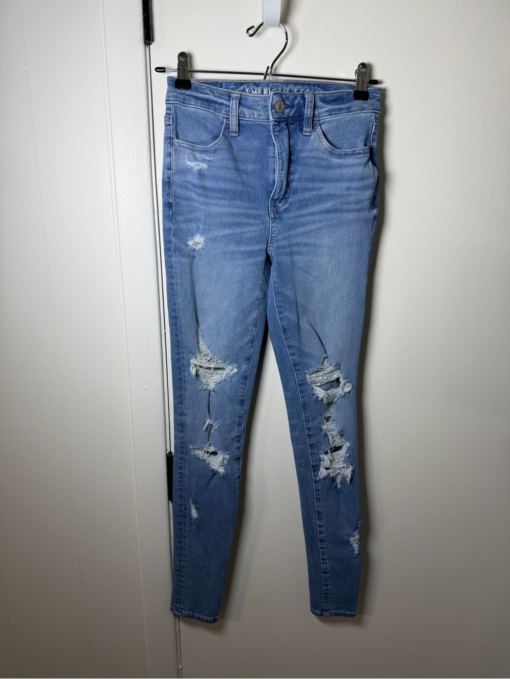 American Eagle Women’s Dream Jean Distressed Skinny Jeans Size 0 